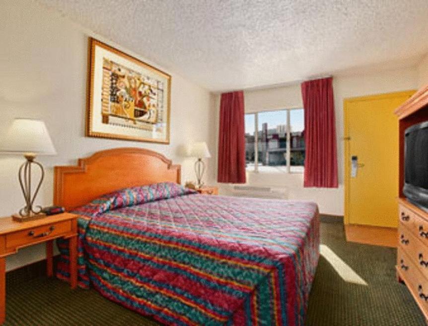 Travelodge by Wyndham Las Vegas image 15